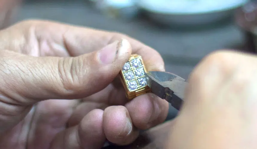 restore your jewelry with steven&rsquo;s creations